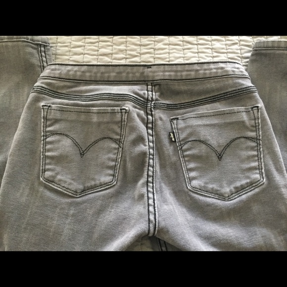 Levi’s Reversible Jean - Picture 4 of 5